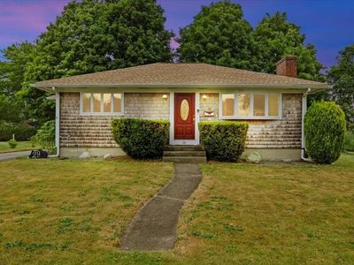 29 Ralph Chapman Rd, Swansea, MA, 02777
