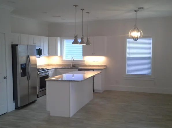 5506 Pensacola Ave, Orange Beach, AL 36561