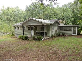 3730 Desmond Dr, Greensboro, NC 27405