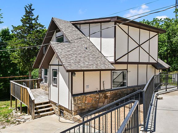 2nd image of 731 & 729 Knox Avenue