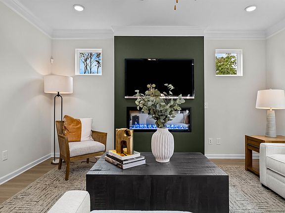 7th image of this home