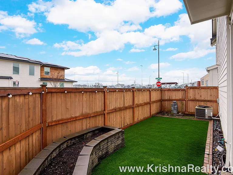 4227 SE Reed Dr — Photo 25