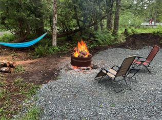 106 Paradise Dr, Ashford, WA 98304