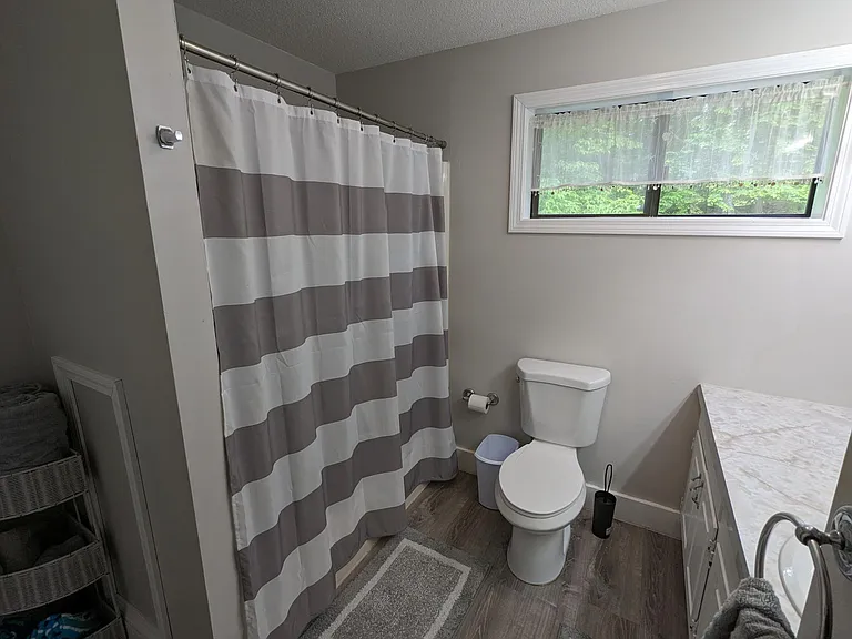 860 Murphys Rd #1A — Photo 29