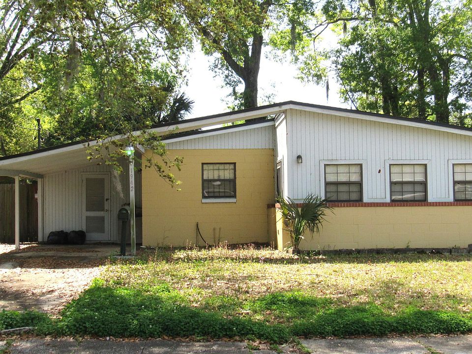 1st image of 1942 S LEONARD Circle