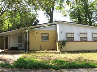 1942 S Leonard Cir, Jacksonville, FL 32209