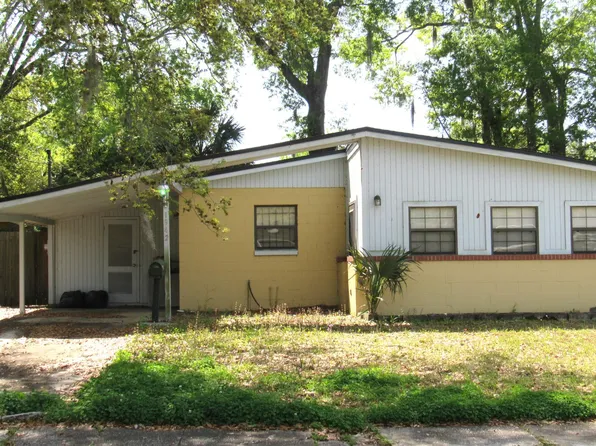 1942 S LEONARD Circle, Jacksonville, FL 32209
