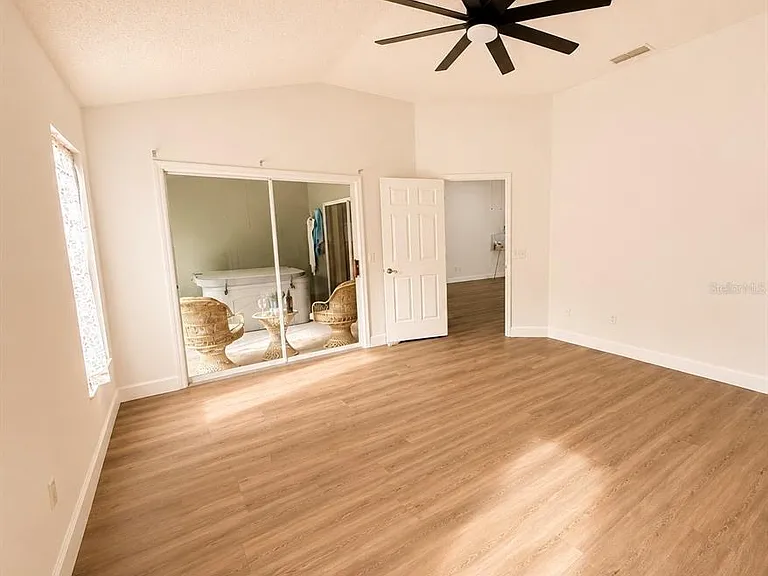 1211 Cabella Cir — Photo 27