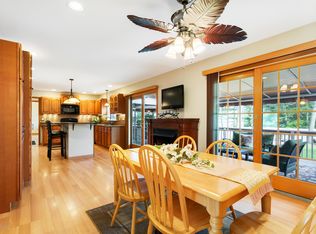 25 Friendship Rd, Howell, NJ 07731