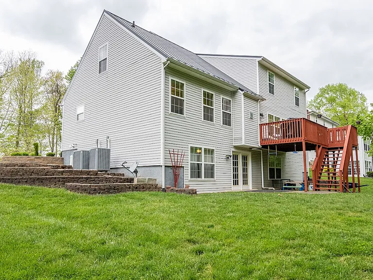 2607 Stonemill Dr — Photo 15
