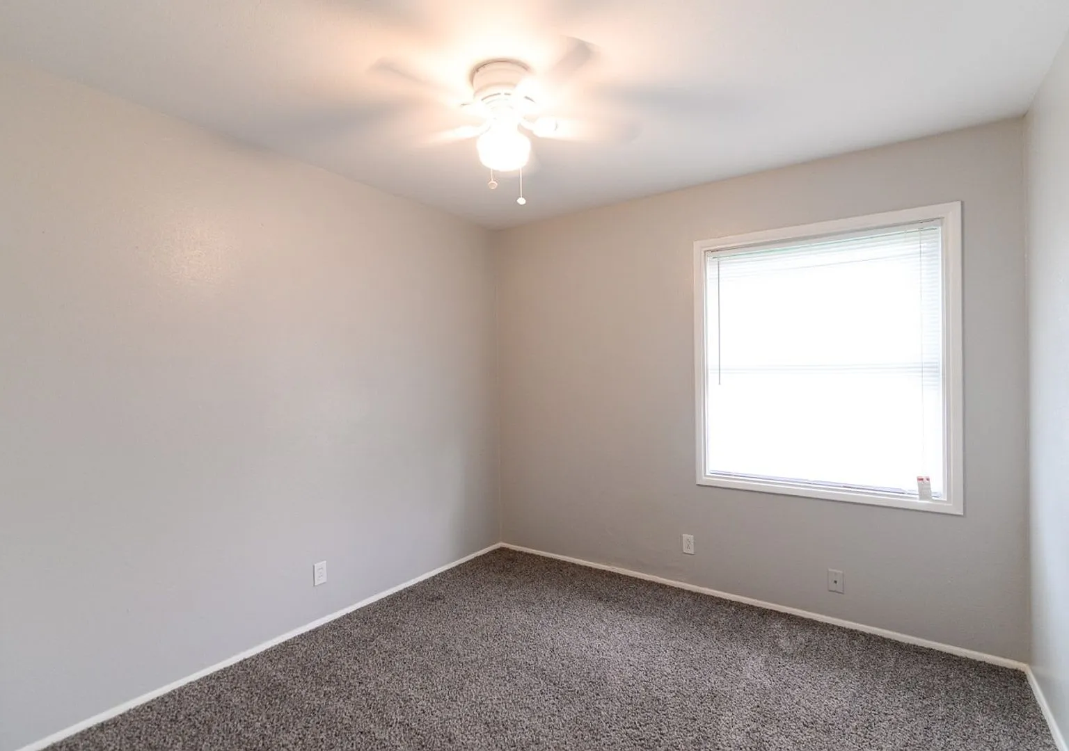 Cute home in Garland ISD! — Photo 3
