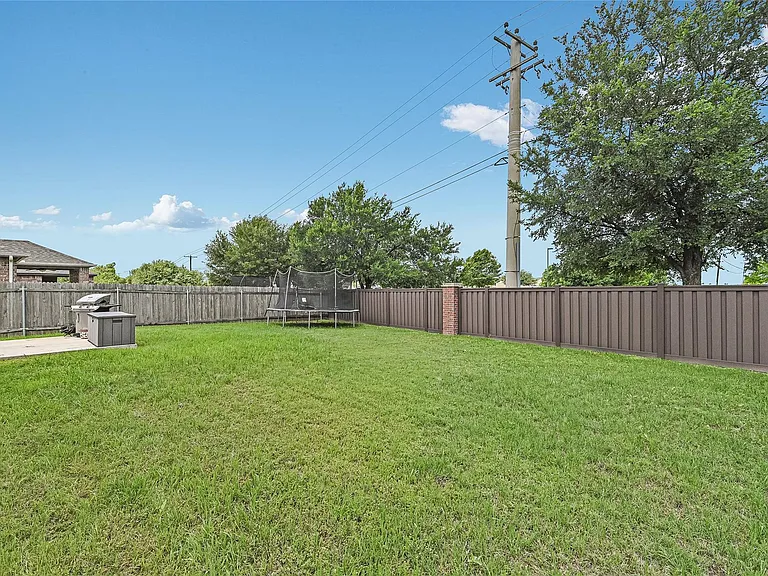1008 Estes Park — Photo 19