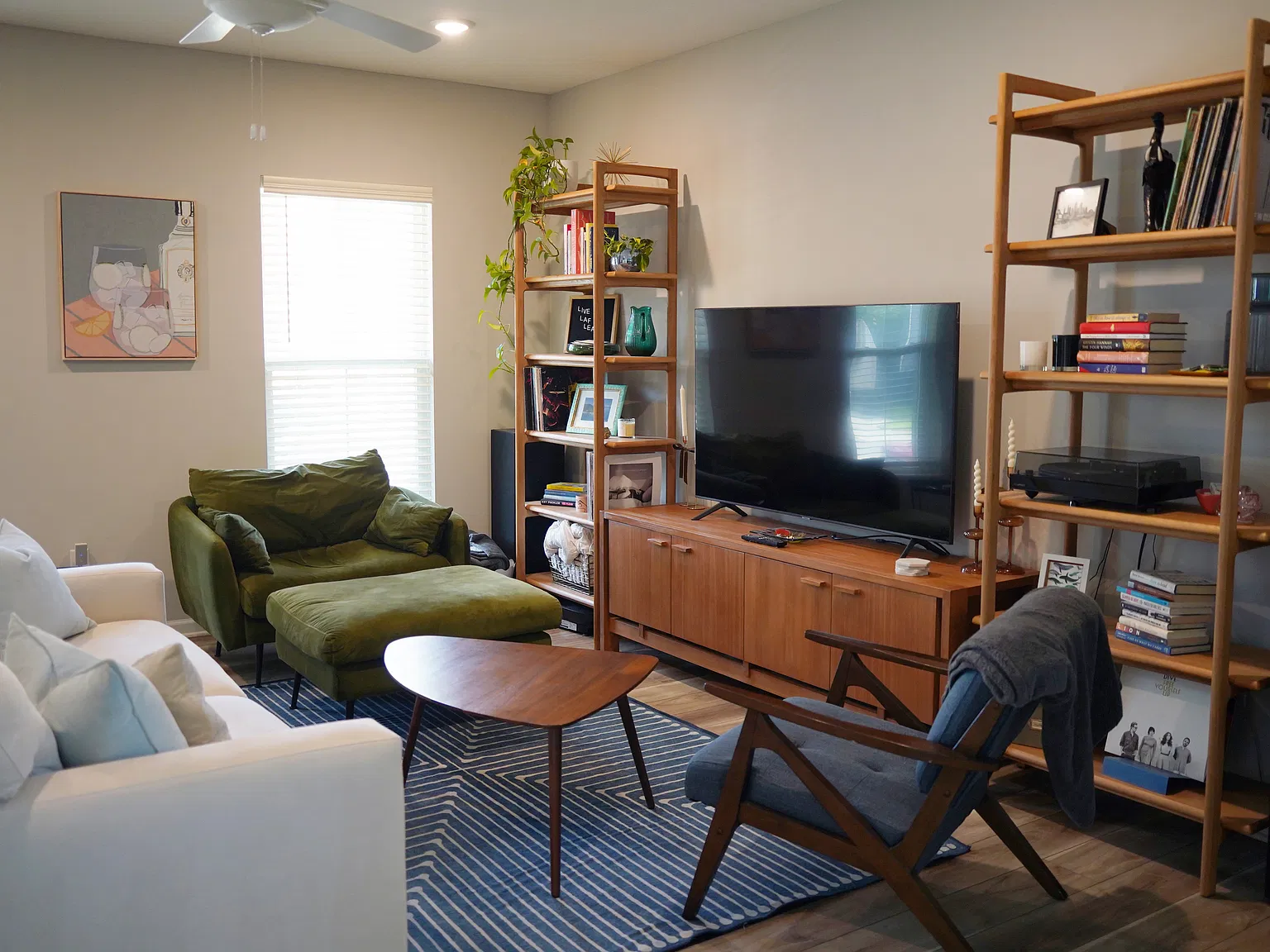 3 bed, 2.5 bath, 1500 sqft, $3,000 — Photo 3