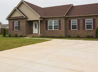 218 Shuab Rd, Portland, TN 37148