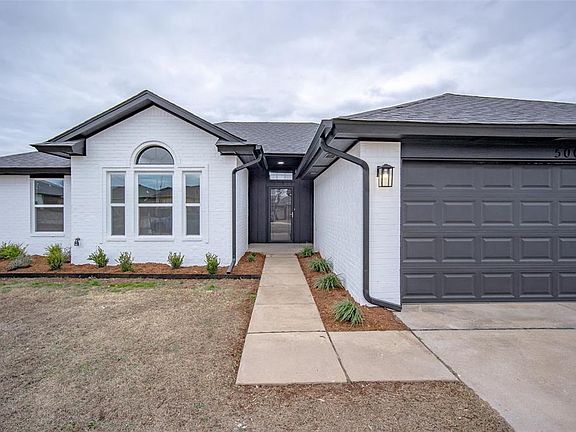 2nd image of 5008 SE 85th St