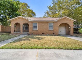 707 N Newsom St, Mineola, TX 75773