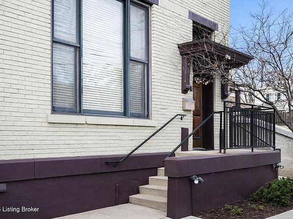 2nd image of 1110 Baxter Ave