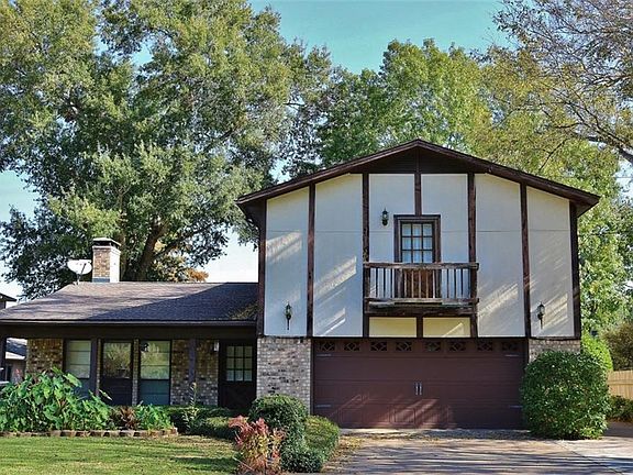 3rd image of 1251 Hideaway Ln W