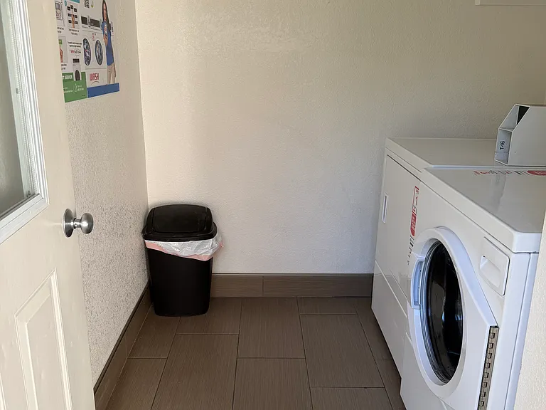 on-site laundry facility
