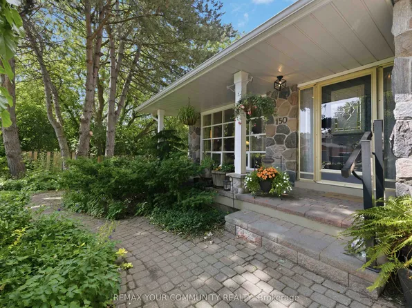 150 Pringle Dr, Whitby, ON L1N 6K5