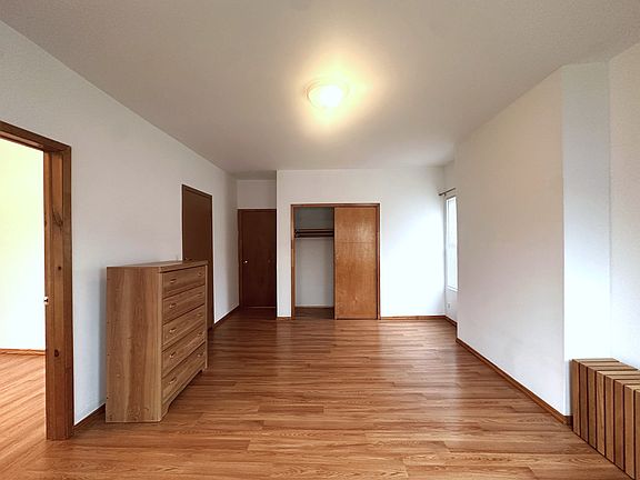 5th image of 153-17 35th Ave #2