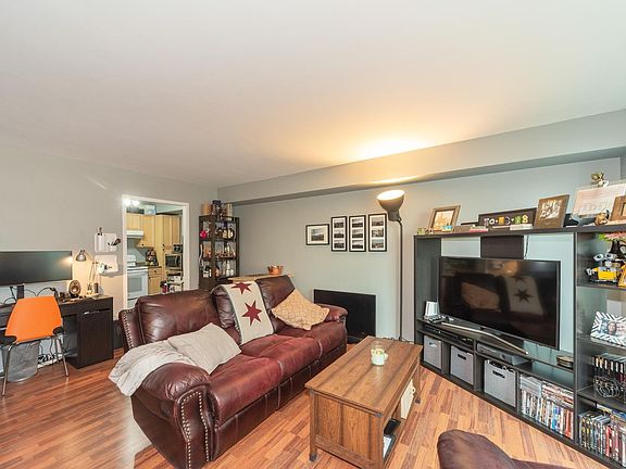 4th image of 3600 N Lake Shore Dr APT 1309