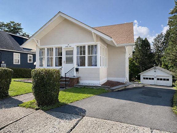 2nd image of 39 California Avenue