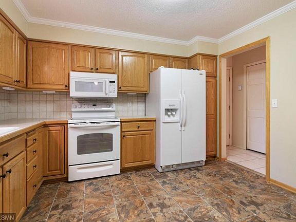 5th image of 4368 Svensk Ln