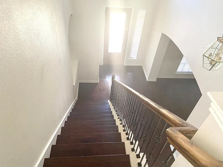 9416 Patagonia Ln — Photo 12