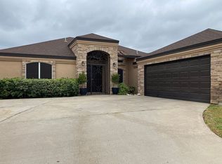 112 Broadcrest Dr, Laredo, TX 78045