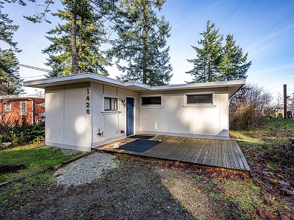 4th image of 1426 Wilkinson Rd