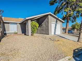 30 Kolmar Ct, Las Vegas, NV 89110