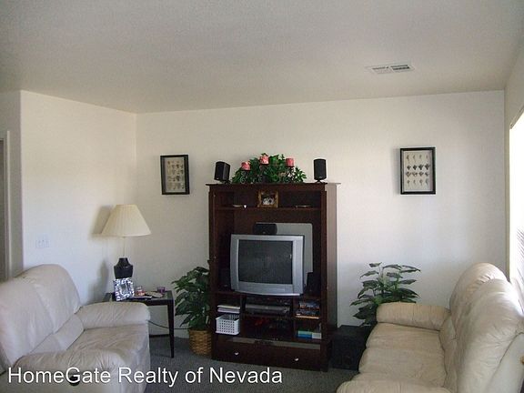2nd image of 5635 El Paseo Dr APT 106
