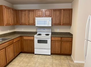 108 N 6th St APT 3, Godley, TX 76044