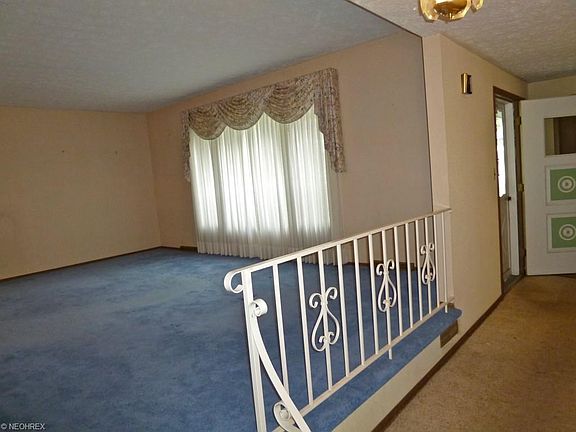 2nd image of 4866 Donald Ave