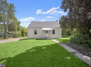 7520 Burgess Ln, Fort Washington, MD 20744