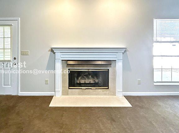 4th image of 1532 Lake Park Dr
