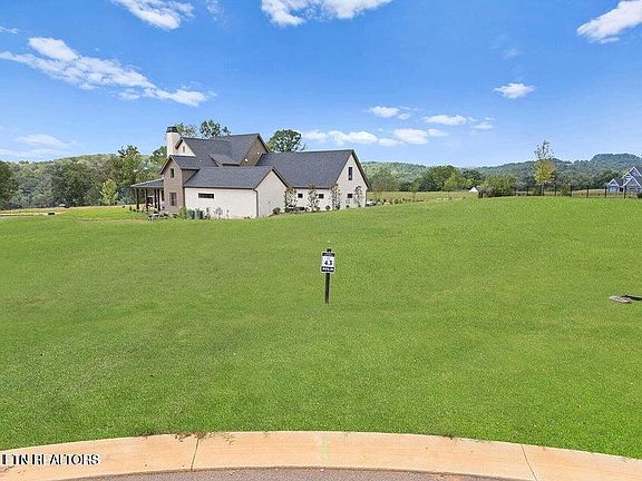 5th image of 532 Ladybug Ln