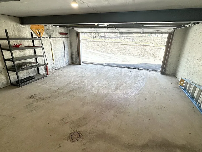 19 Hardith Hill Ct — Photo 31