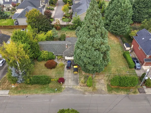 28175 SW Canyon Creek Rd S, Wilsonville, OR 97070