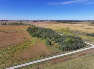 44255 270th Ave NW, Karlstad, MN 56732