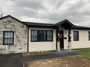 1041 Udall Rd, Bay Shore, NY 11706