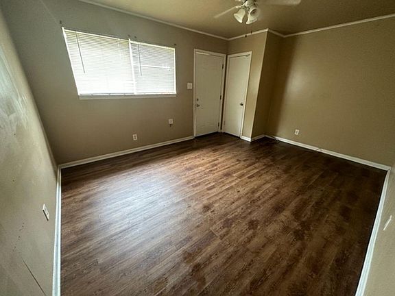 3rd image of 4642 Voss Dr
