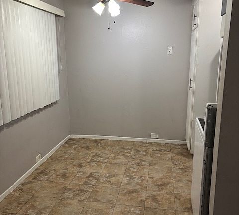 3rd image of 612 N Wilcox Ave APT 12