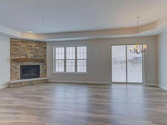 4th image of 35353 Mineral Springs Blvd