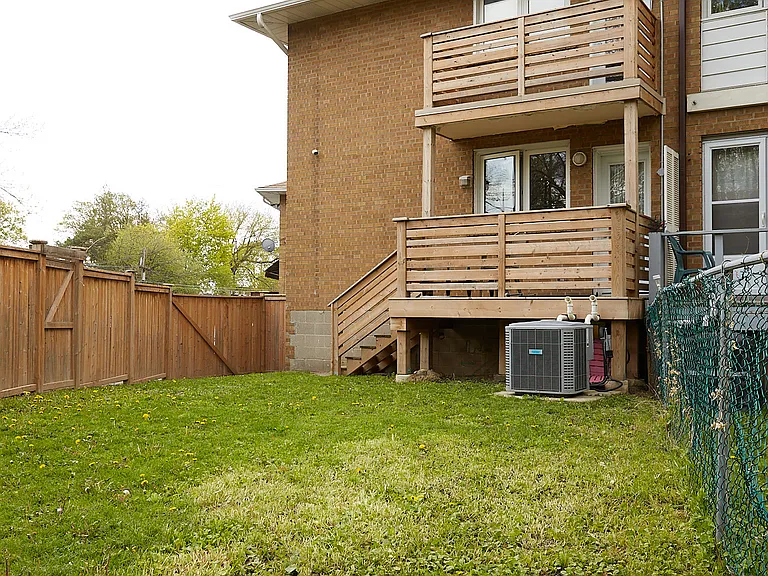377 Highfield Rd #1 — Photo 2