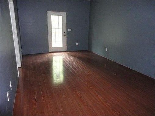 1st image of 284 Fox Creek Blvd