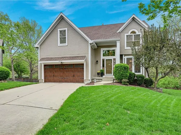 12455 England St, Overland Park, KS 66213