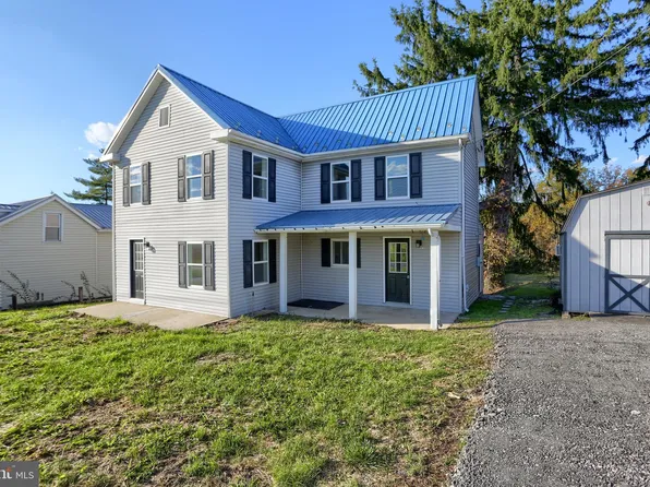 2187 Pine Rd, Newville, PA 17241