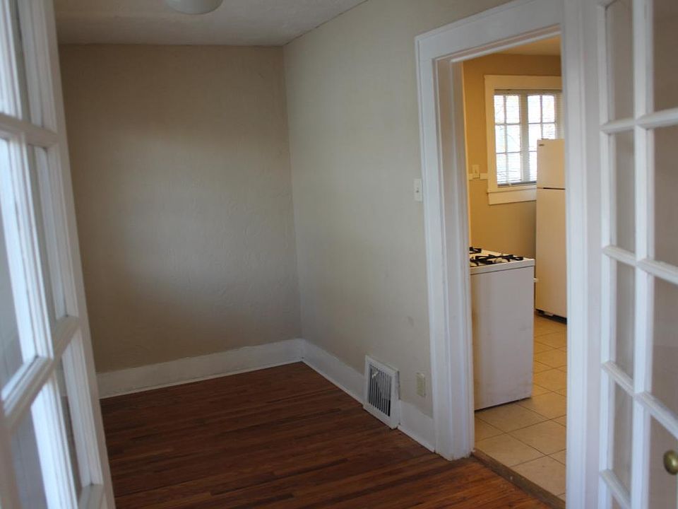 Dining Room/ kitchen view